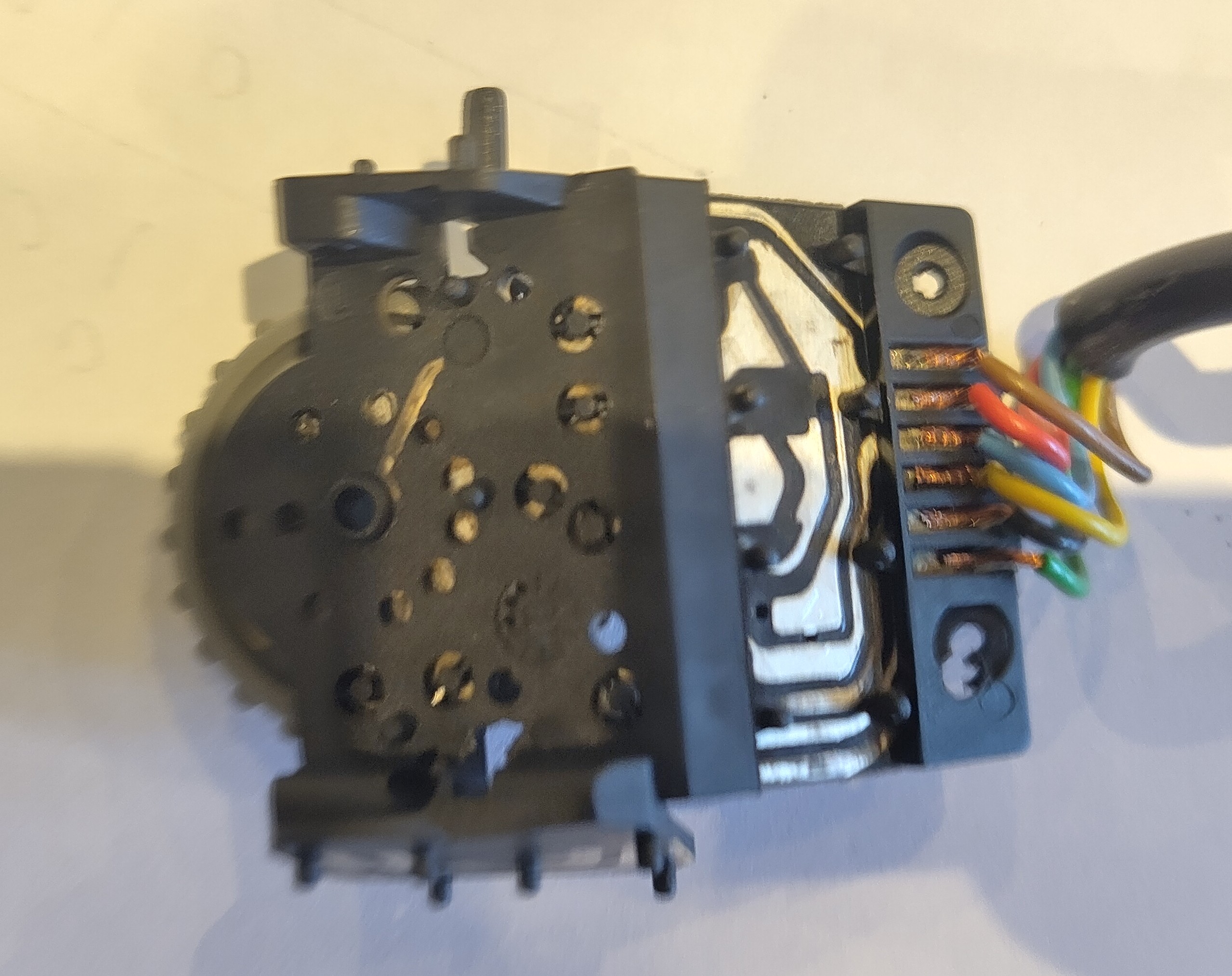 The steering wheel controls pcb exposed