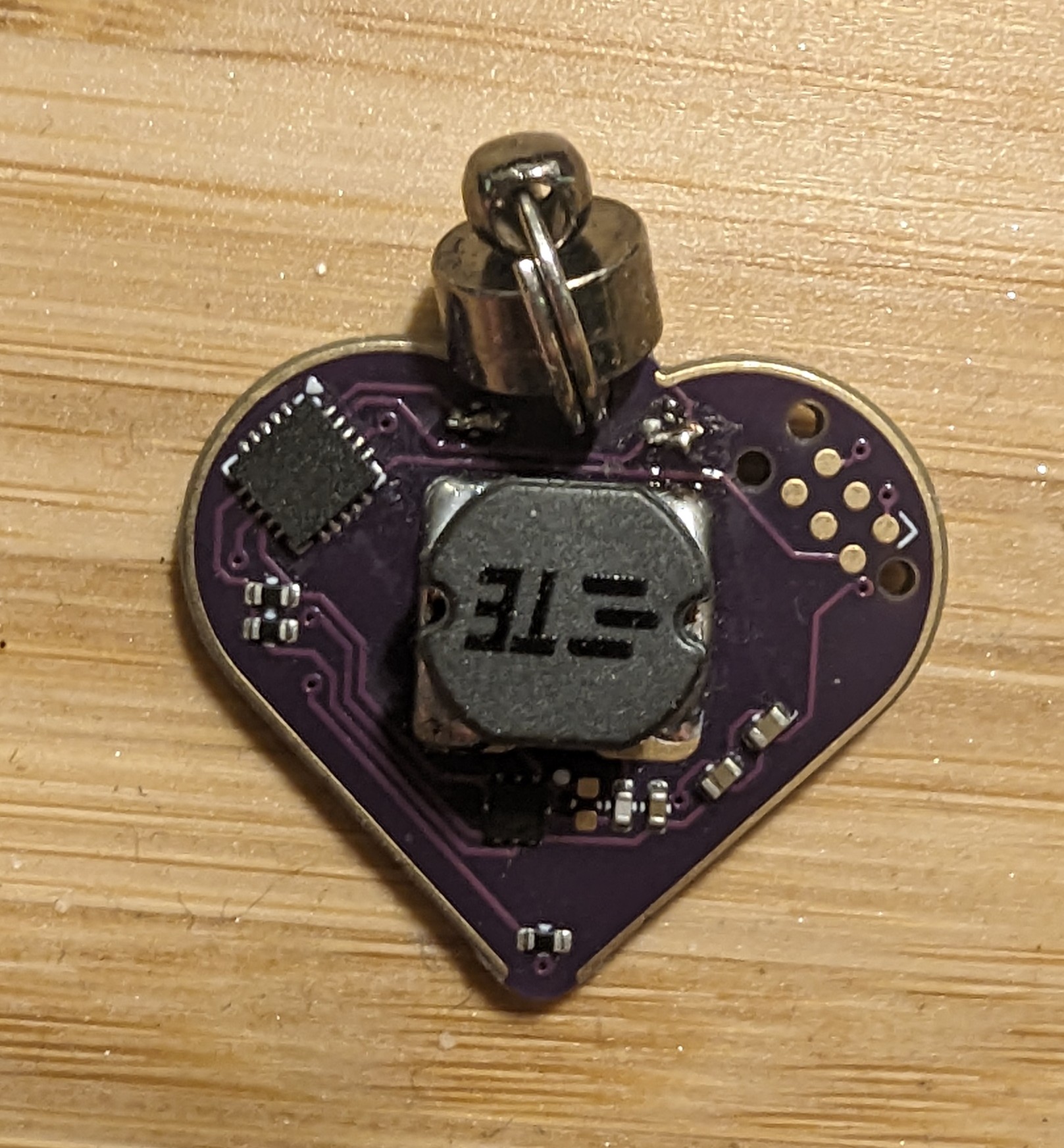 Assembled PCB with indictor antenna